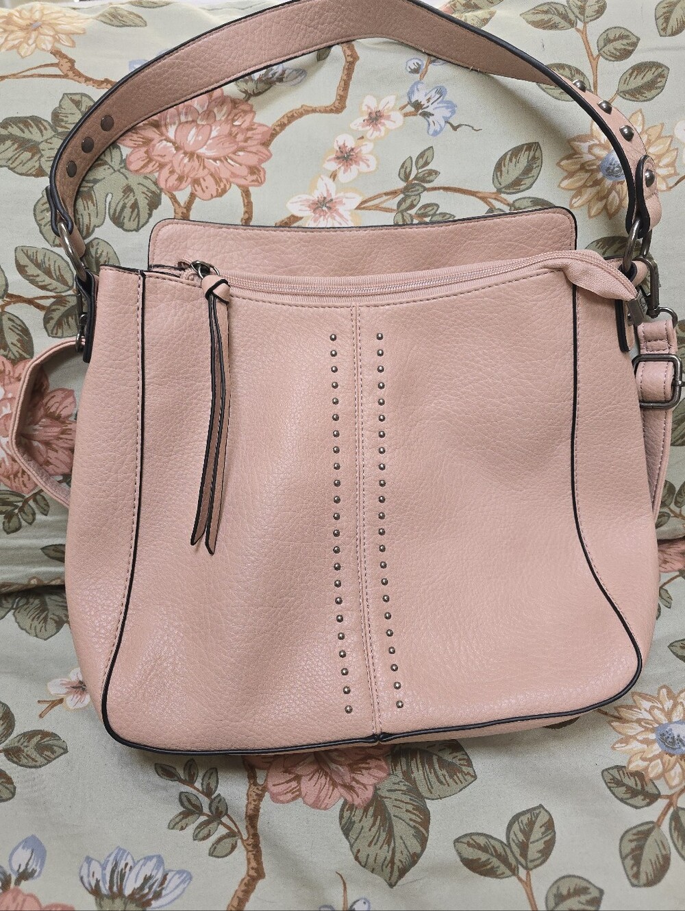 Montana West Women's Stud Accent Shoulder Bag - Light Pink